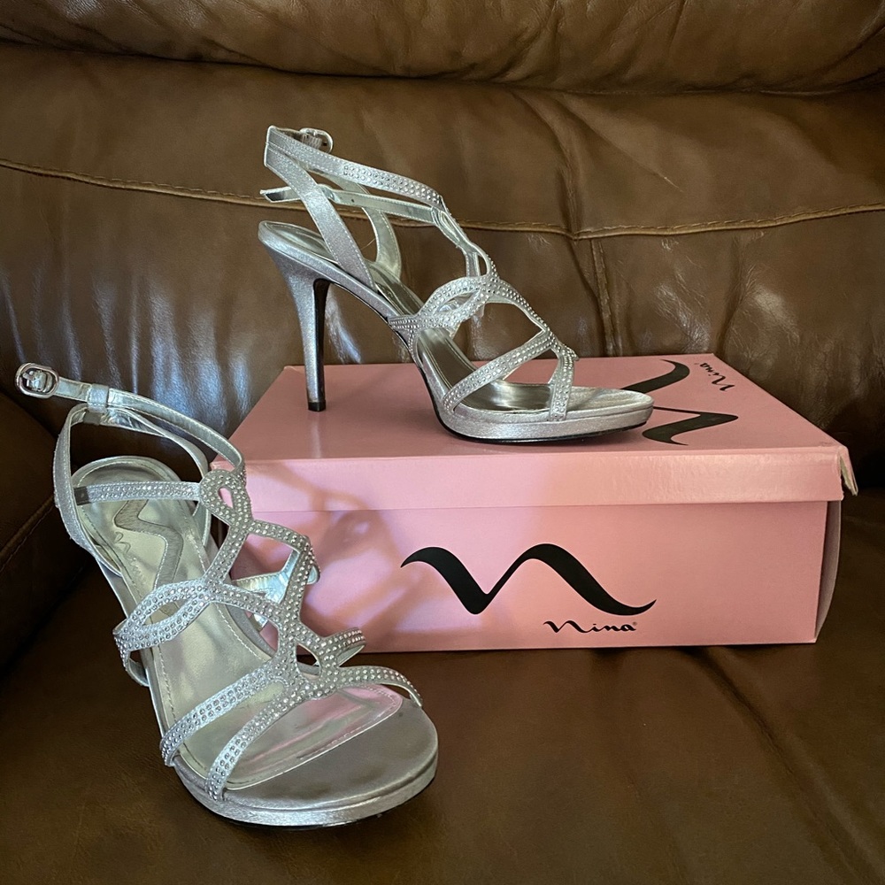 Nina prom shoes👠